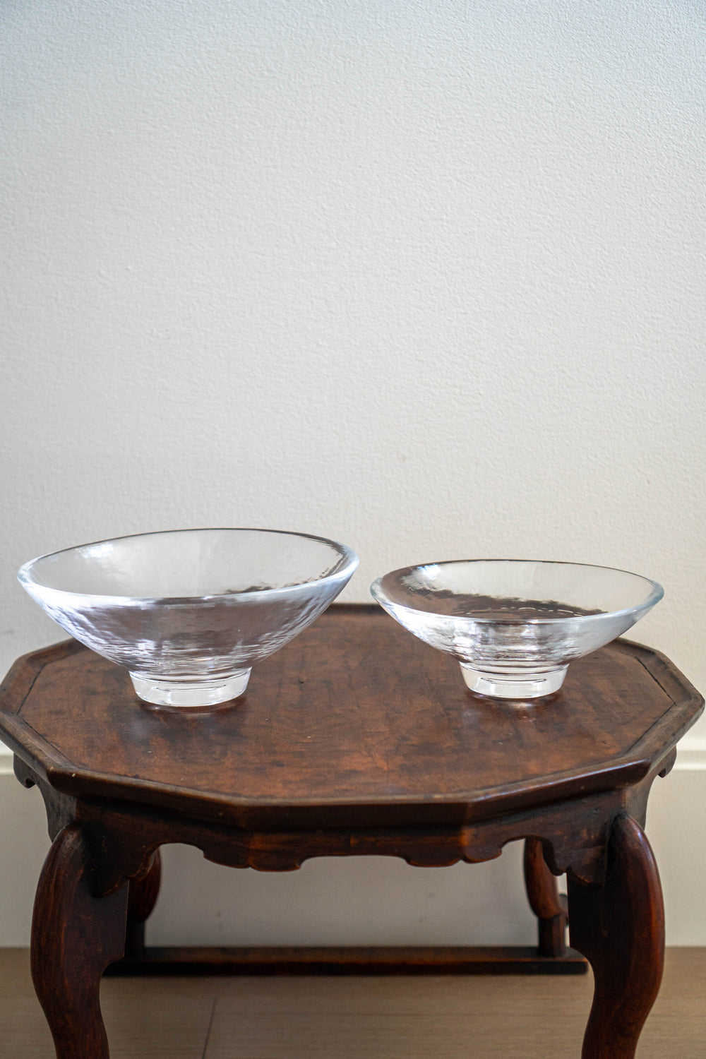 Glass Bowls (L)
