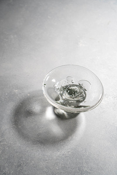Water droplet plate stand (small)