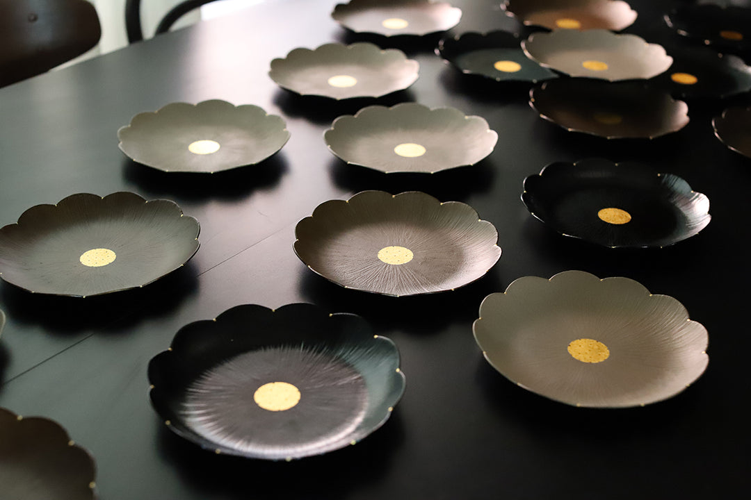 Otchil Flower Plate - Dark Brown