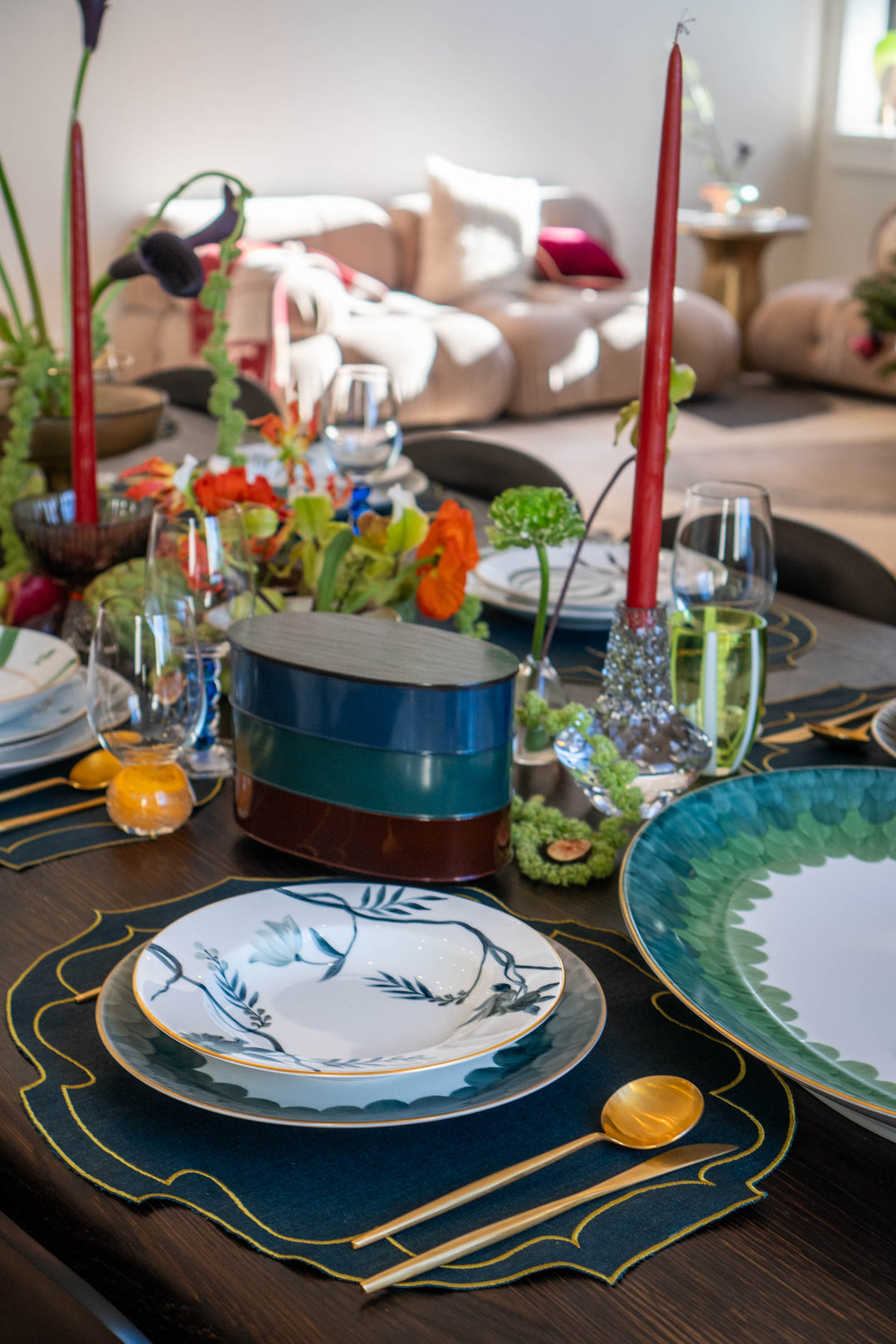 Coated Linen- Parentesi Oval (Dark Green / Gold)