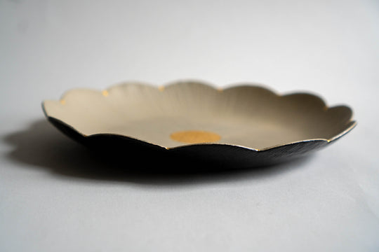 Otchil Flower Plate - Beige
