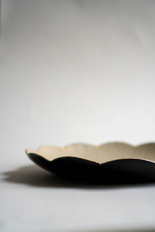 Otchil Flower Plate - Beige