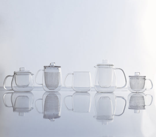 UNITEA teapot with a separate filter