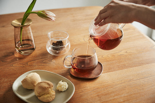 UNITEA teapot with a separate filter