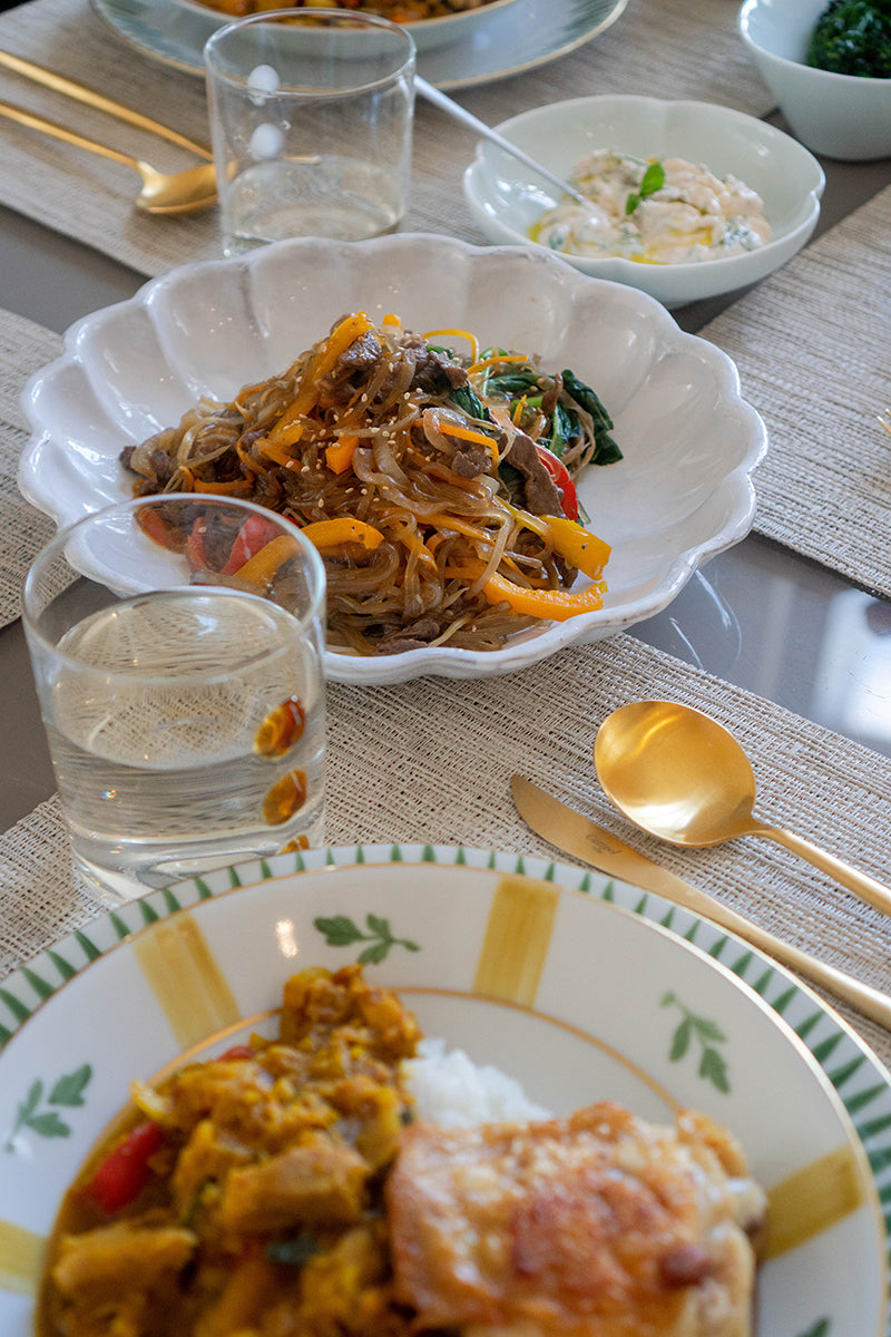 Mademoiselle round platter