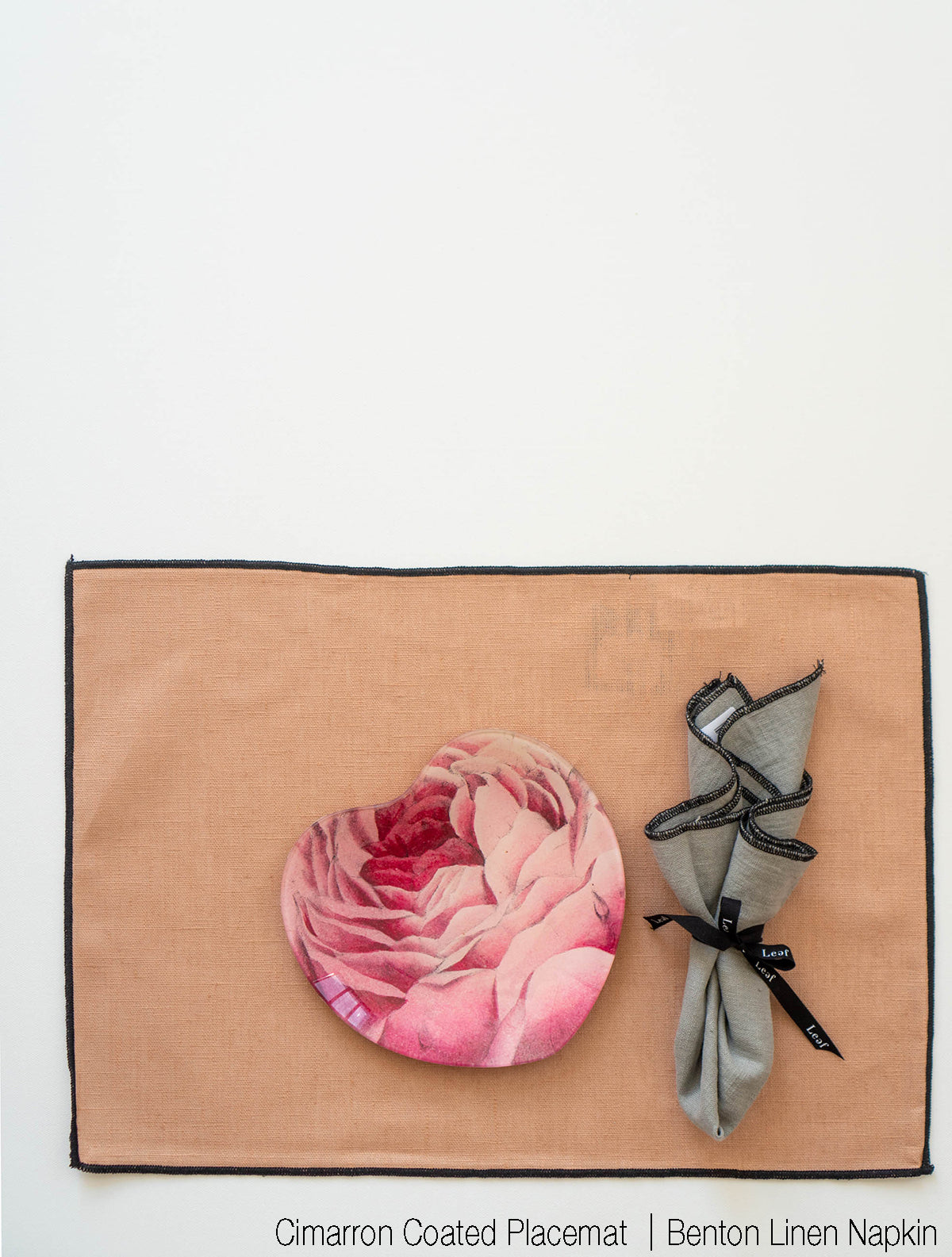 Linen Napkins With Black Edge