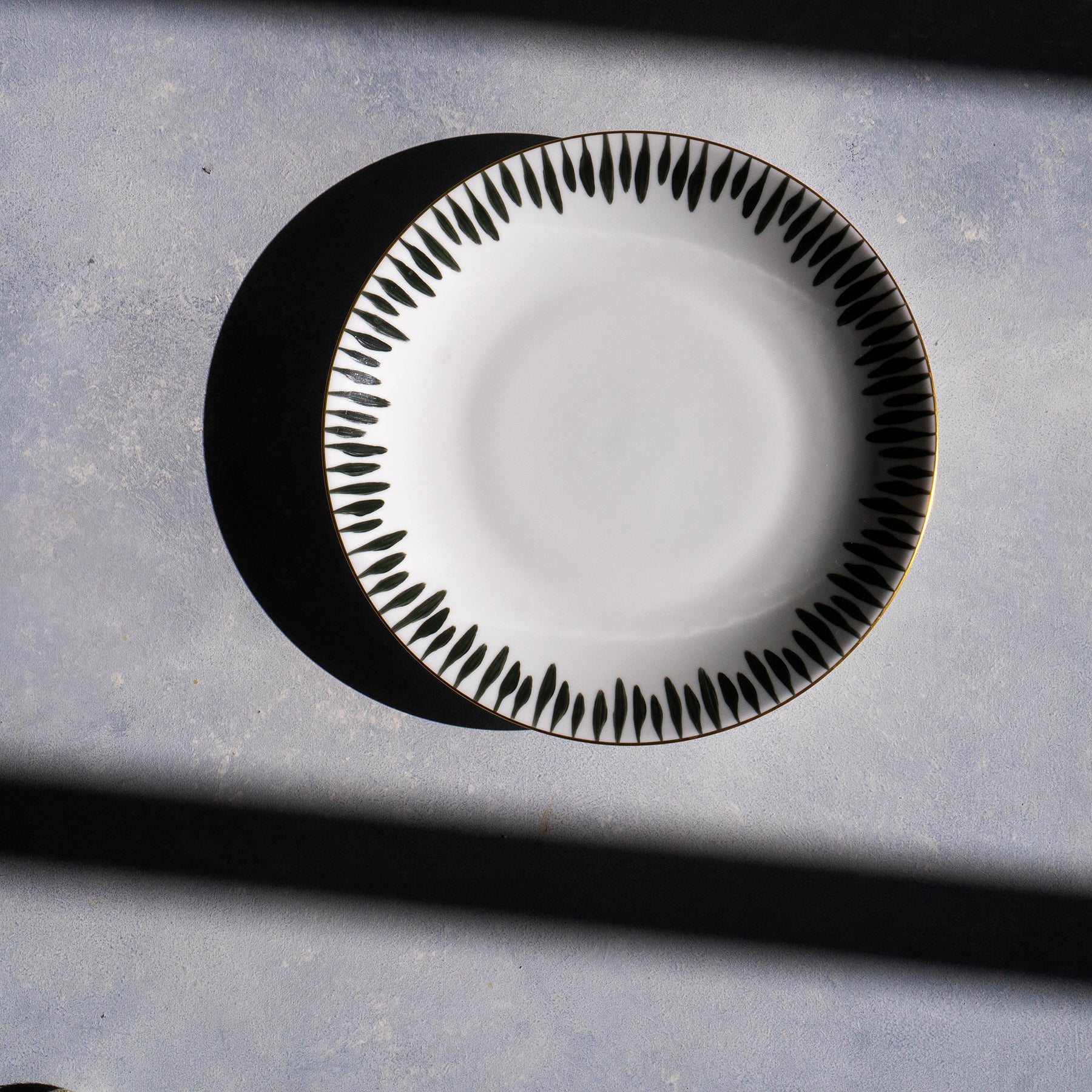 Allée De Cyprès Dinner Plate – Leef NYC