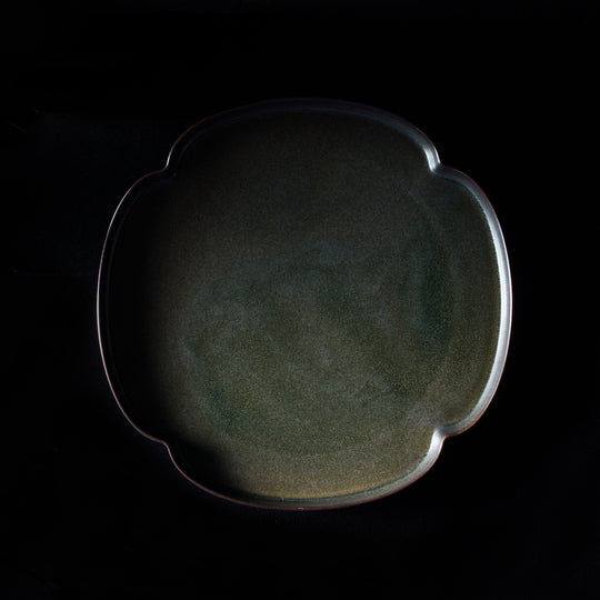 Black Glaze Clove Plate