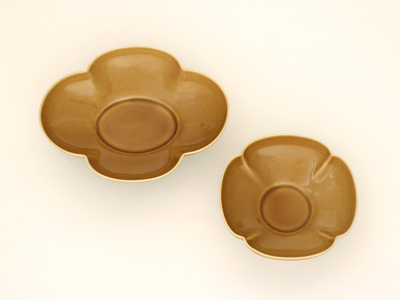 Brown Flower Bowl (Long) - Leef NYC -Mizu Mizu